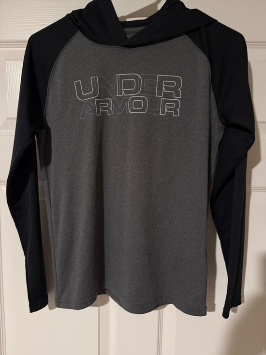 Under Armour Other - Under Armour Gray & Black Youth Hooded Pullover